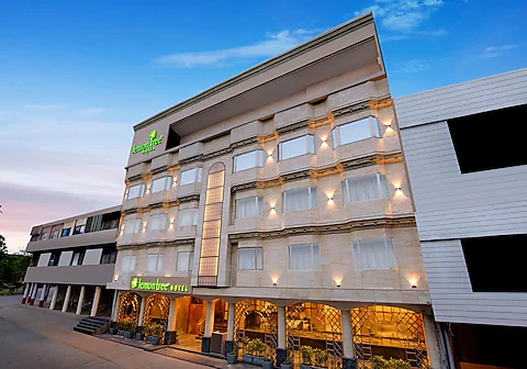 Lemon Tree Hotel Bhopal